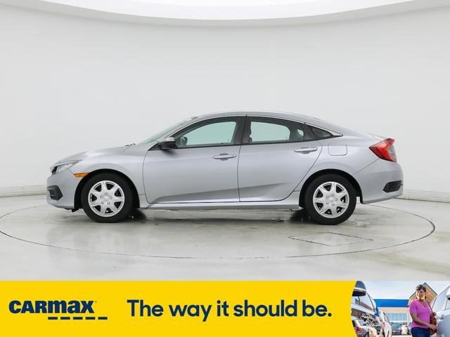 Photo of 2017 Gray Honda Civic