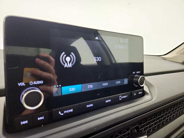 Photo of 2023 White Honda Accord