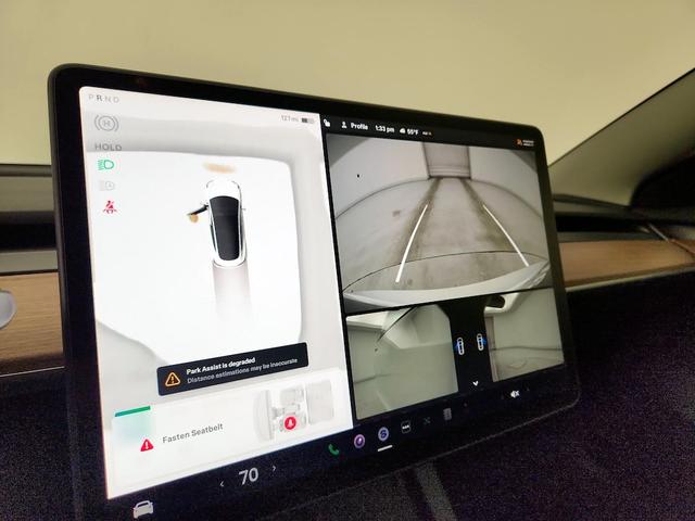 Photo of 2023 White Tesla Model 3