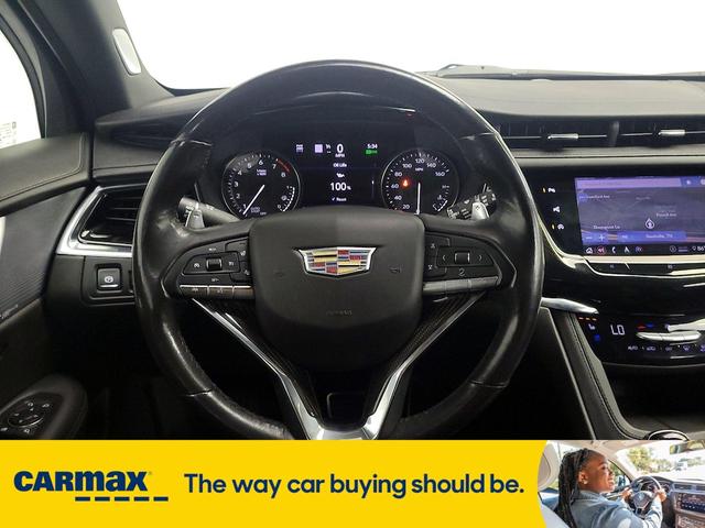 Photo of 2020 Silver Cadillac XT6