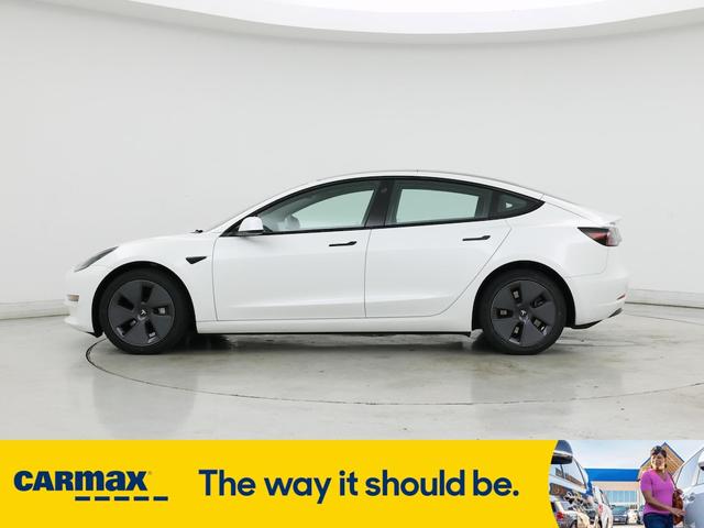 Photo of 2023 White Tesla Model 3