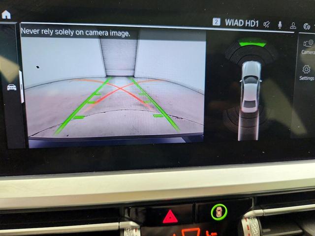 Photo of 2021 Blue BMW 330