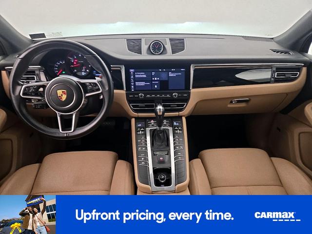Photo of 2021 White Porsche Macan