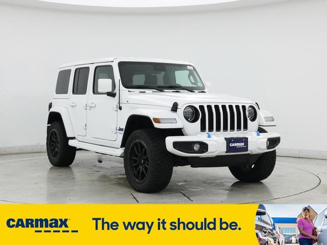 Photo of 2022 White Jeep Wrangler Unlimited 4xe