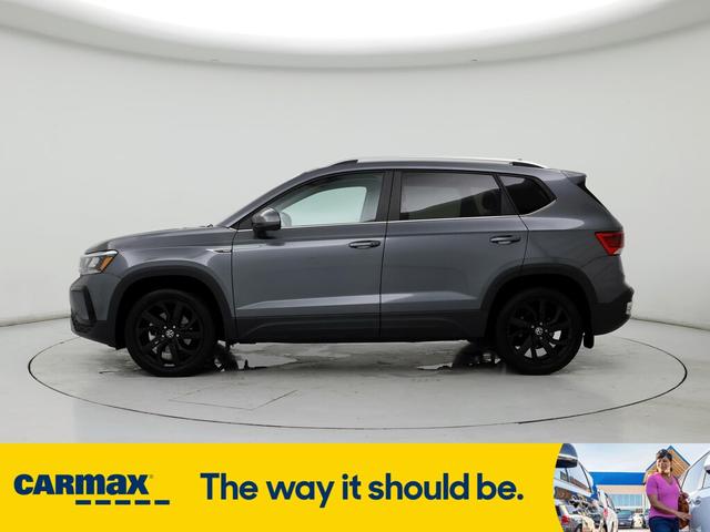 Photo of 2023 Gray Volkswagen Taos