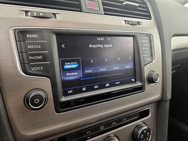 Photo of 2017 Gray Volkswagen Golf