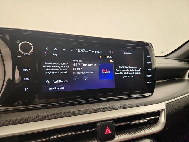 Photo of 2023 Gray Kia K5