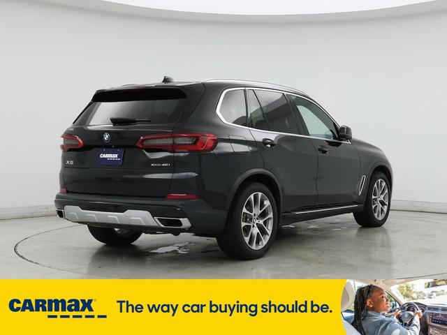 Photo of 2019 Black BMW X5