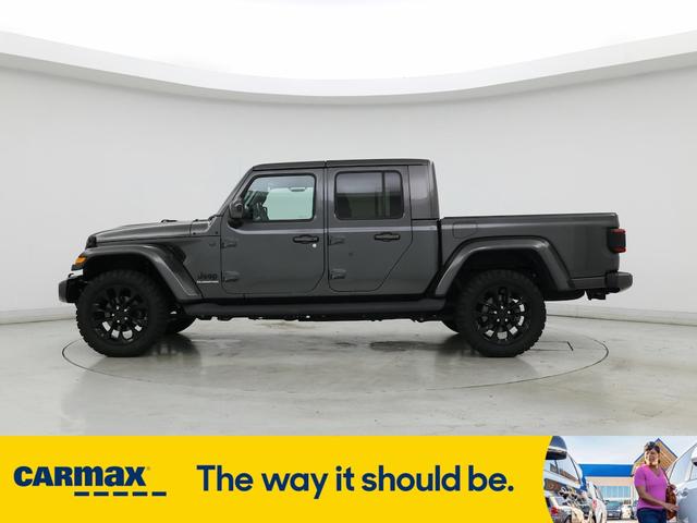 Photo of 2021 Gray Jeep Gladiator