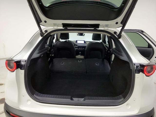 Photo of 2021 White Mazda CX-30
