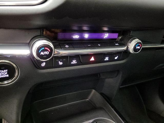 Photo of 2021 White Mazda CX-30