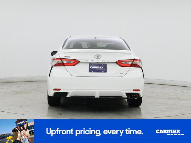 Photo of 2019 Pearl Toyota Camry