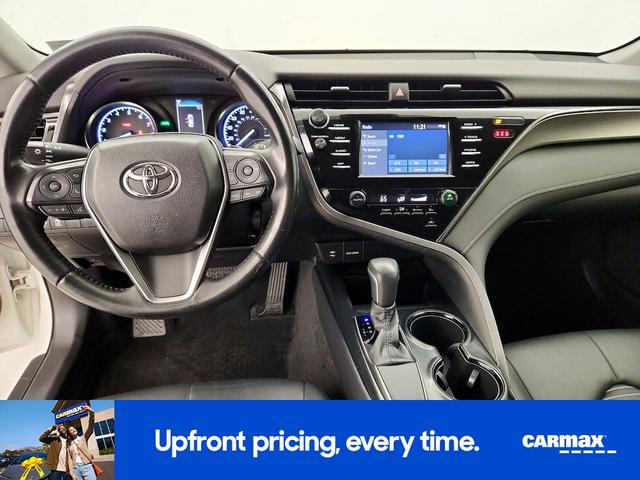Photo of 2019 Pearl Toyota Camry