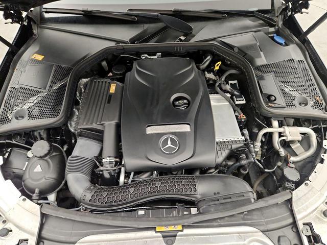 Photo of 2016 Black Mercedes-Benz C-Class