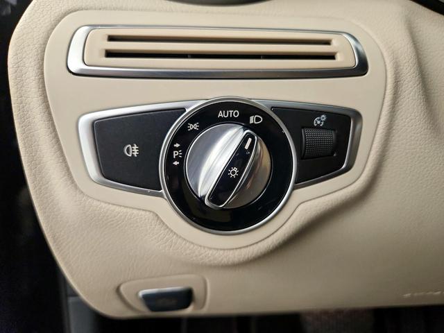Photo of 2016 Black Mercedes-Benz C-Class