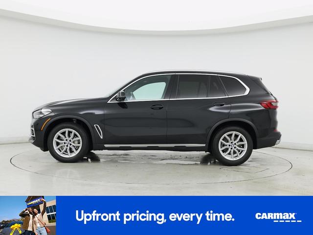 Photo of 2022 Black BMW X5