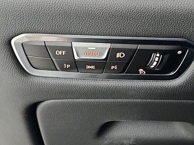 Photo of 2022 Black BMW X5