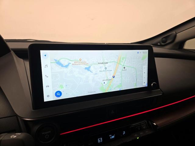 Photo of 2024 White Toyota Prius Prime