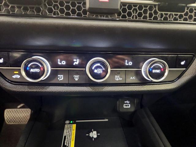 Photo of 2024 Gray Honda HR-V