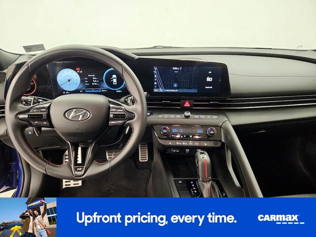 Photo of 2023 Blue Hyundai ELANTRA