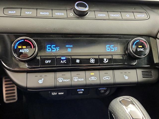 Photo of 2023 Blue Hyundai ELANTRA