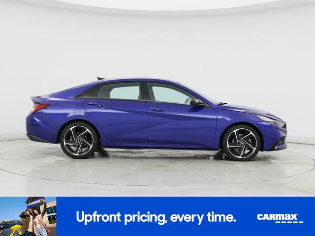 Photo of 2023 Blue Hyundai ELANTRA
