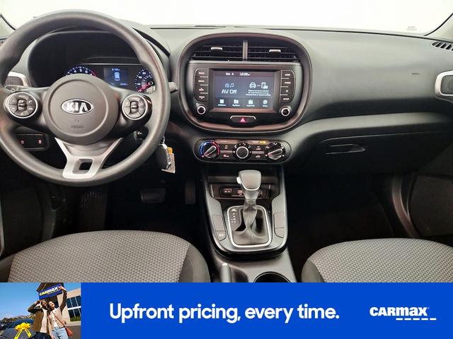 Photo of 2020 Silver Kia Soul