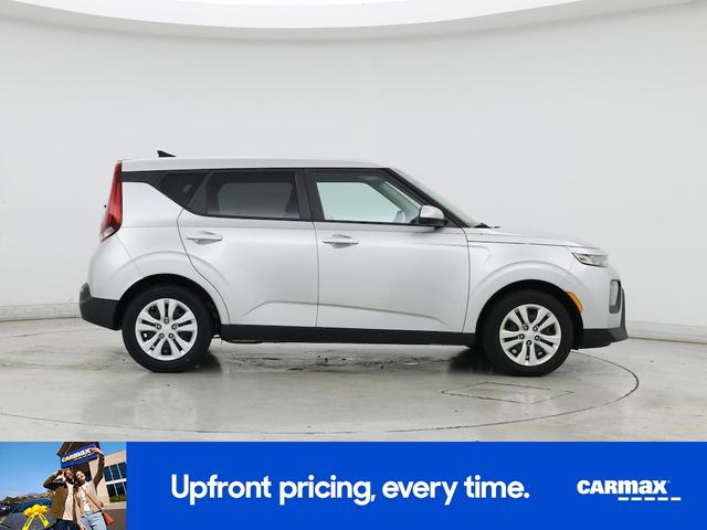 Photo of 2020 Silver Kia Soul