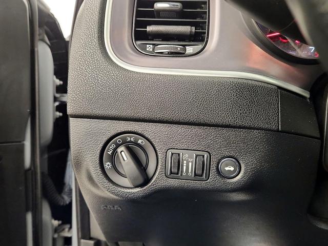 Photo of 2022 Gray Dodge Charger