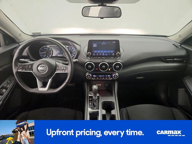 Photo of 2020 Silver Nissan Sentra
