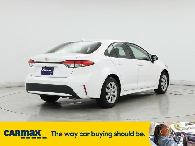 Photo of 2021 White Toyota Corolla