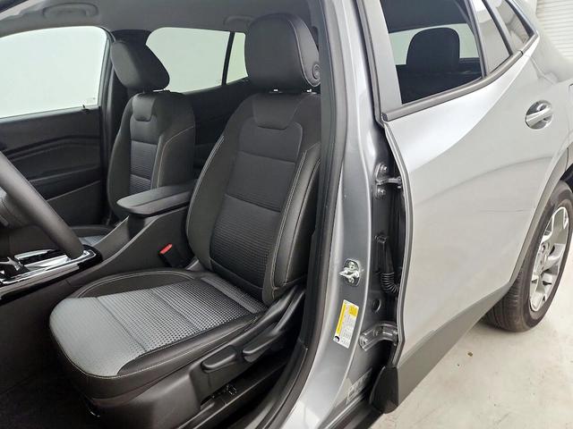 Photo of 2025 Gray Chevrolet Trax