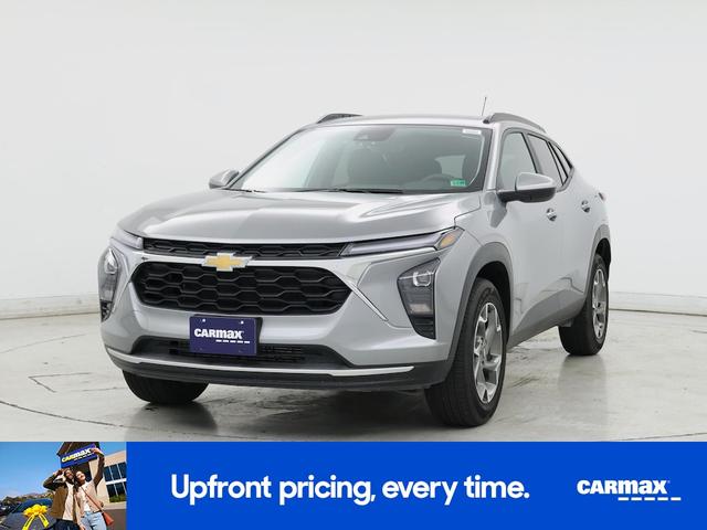 Photo of 2025 Gray Chevrolet Trax