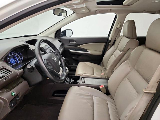 Photo of 2014 White Honda CR-V