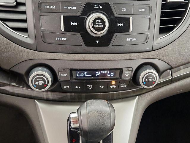 Photo of 2014 White Honda CR-V