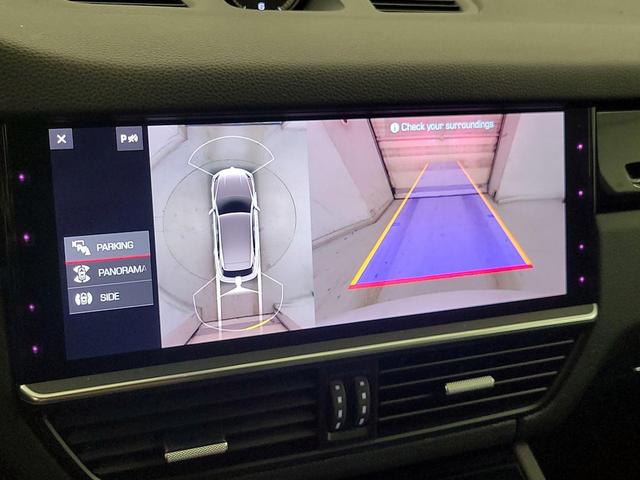 Photo of 2021 White Porsche Cayenne