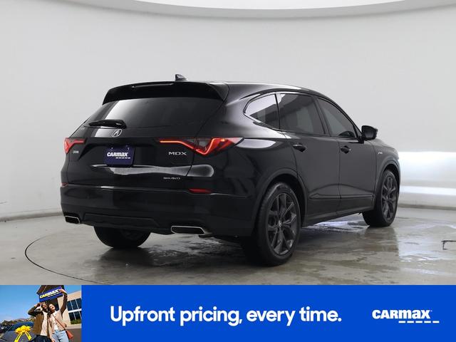 Photo of 2022 Black Acura MDX