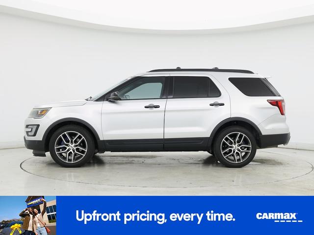 Photo of 2016 Silver Ford Explorer