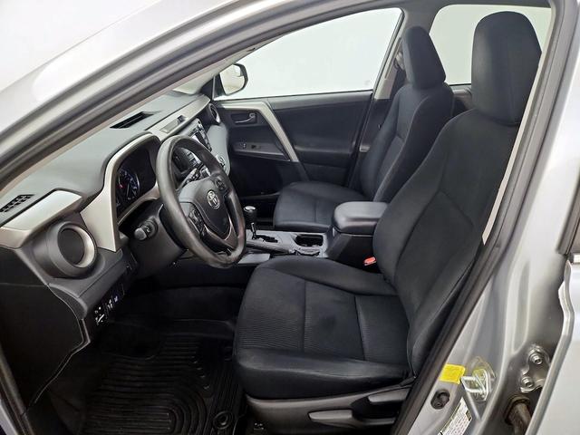 Photo of 2017 Silver Toyota RAV4