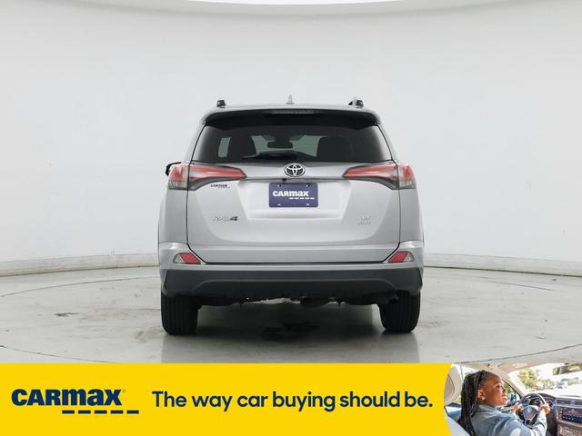 Photo of 2017 Silver Toyota RAV4