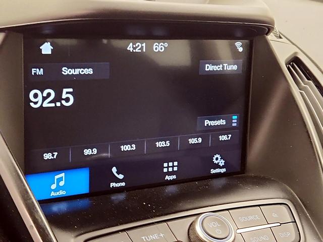 Photo of 2017 Red Ford Escape