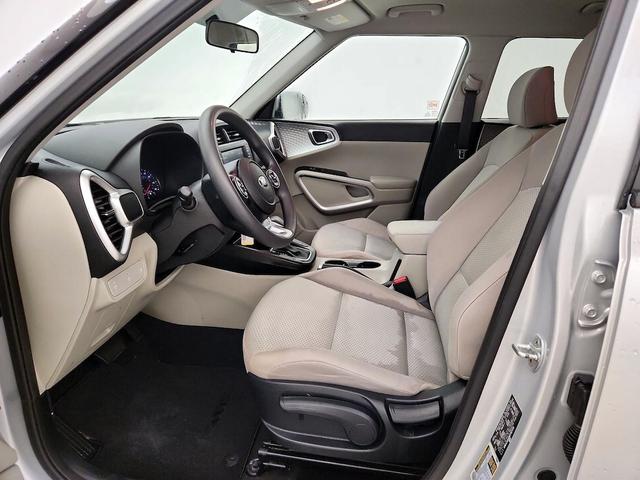 Photo of 2021 Gray Kia Soul