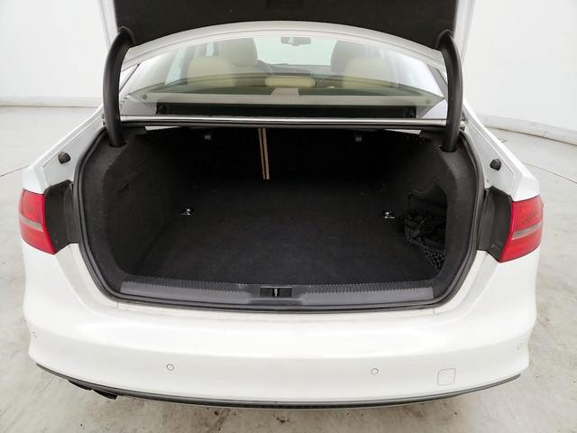 Photo of 2014 White Audi A4