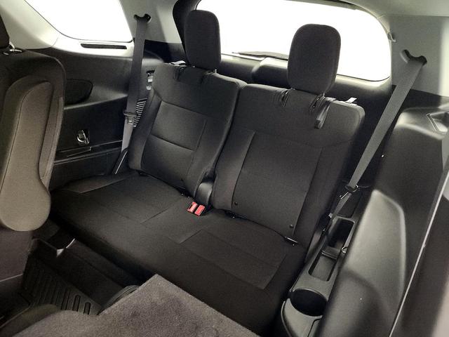 Photo of 2022 Gray Ford Explorer