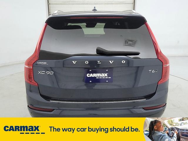 Photo of 2022 Blue Volvo XC90