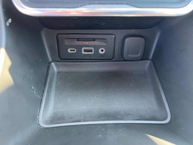 Photo of 2021 Blue Emerald Metallic GMC Terrain