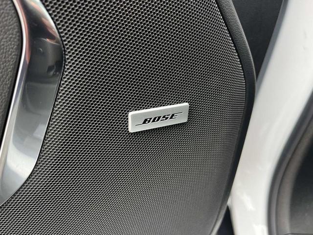 Photo of 2026 Summit White GMC Yukon