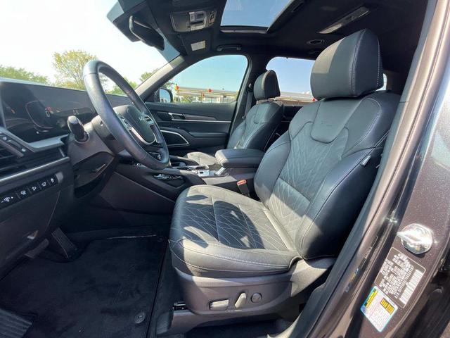 Photo of 2024 Gravity Gray Kia Telluride