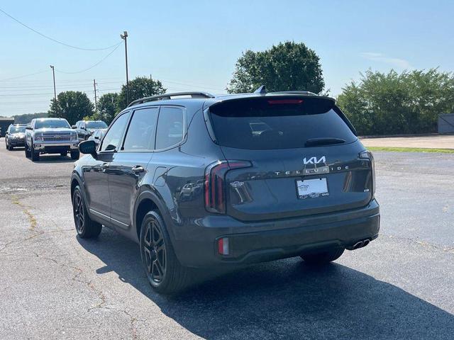 Photo of 2024 Gravity Gray Kia Telluride