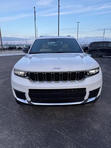 Photo of 2025 Bright White Clearcoat Jeep Grand Cherokee L